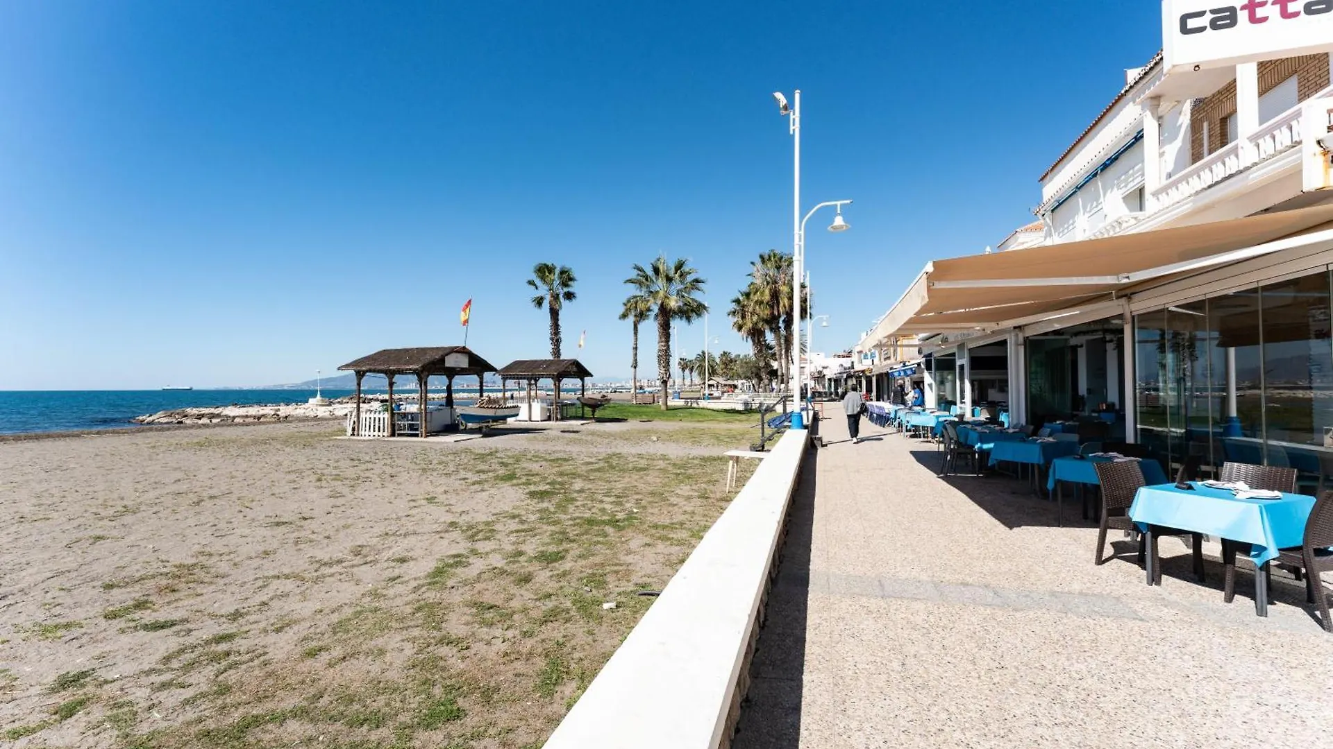Sunset House Villa Malaga 0*,